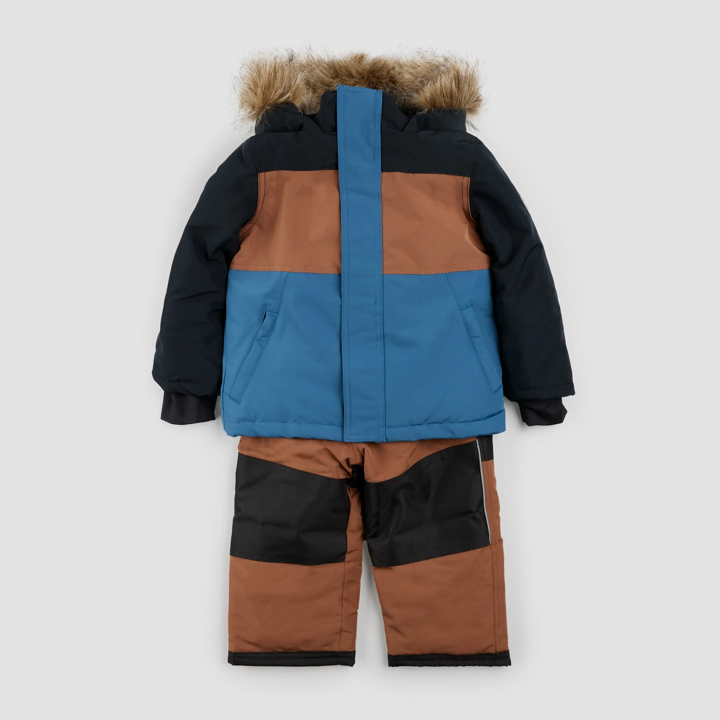 Ensemble de neige tricolore