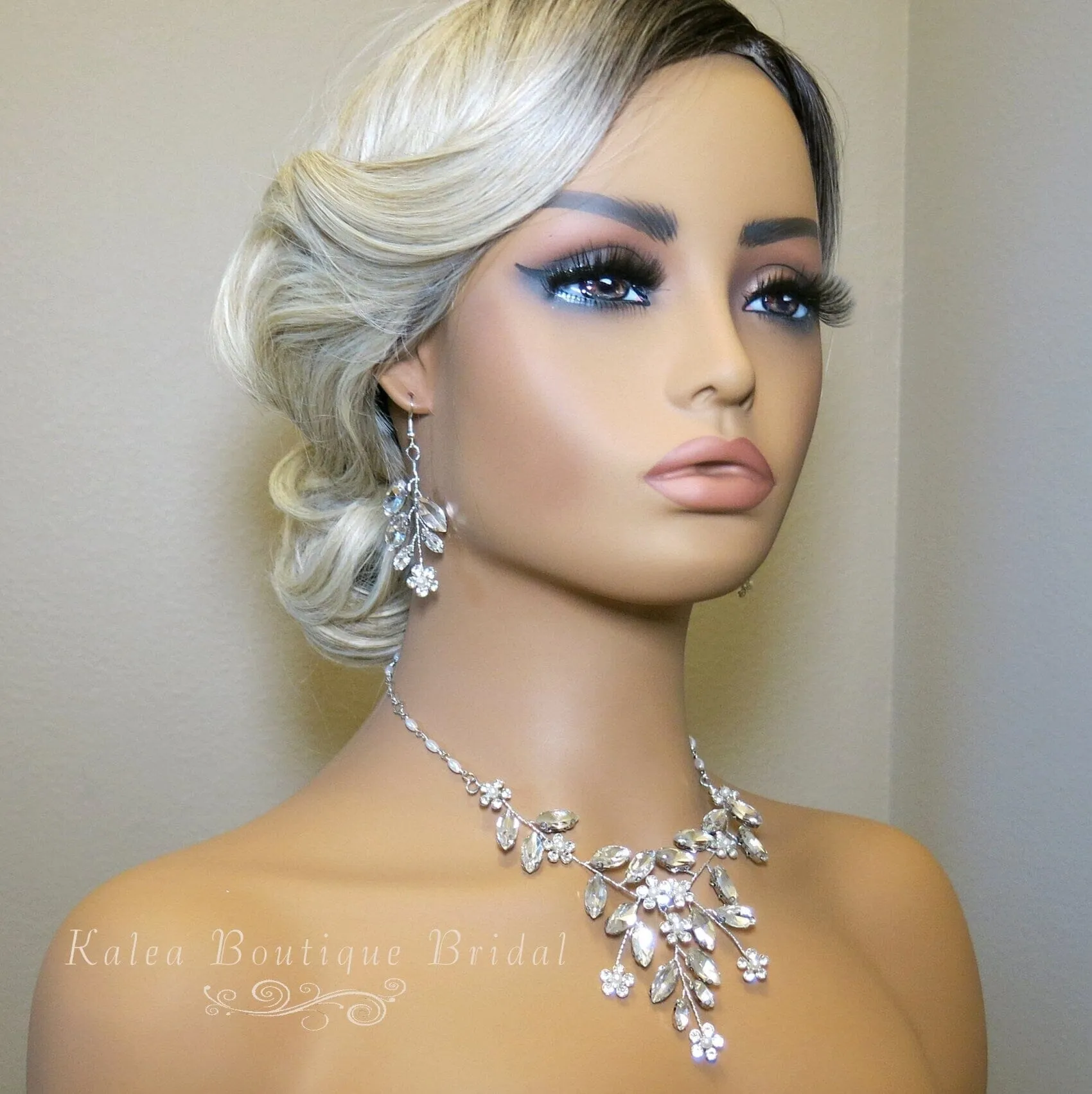 Wedding 3 PC Crystal Wire Jewelry Set, Clear Crystal Flower Necklace and Earrings, Bridal Floral Gem Jewelry Set